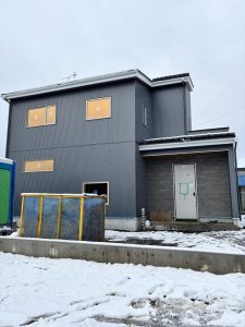 足場が外れました🏠