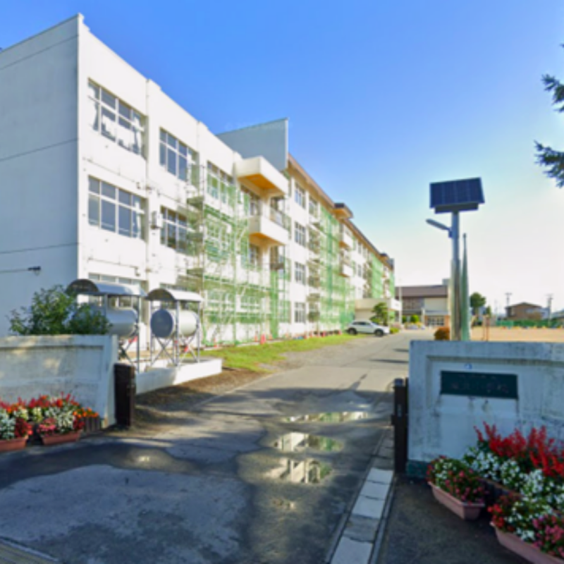 [小学校]八戸市立城北小学校まで540m 徒歩7分